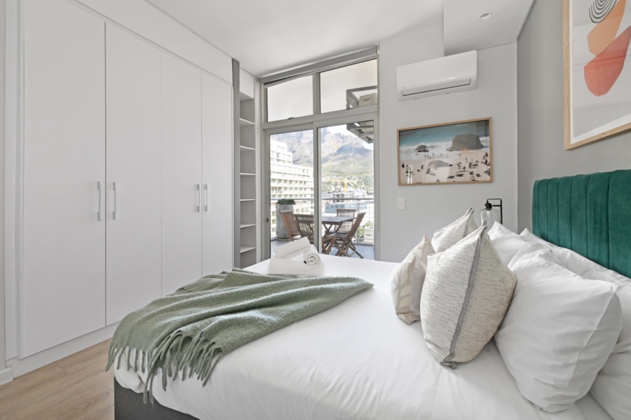 2 Bedroom Property for Sale in Cape Town City Centre Western Cape